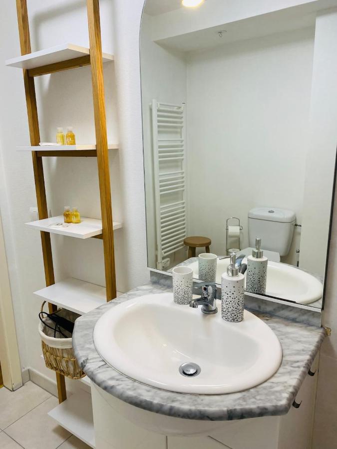 Appartement Au pied de la Cathédrale à Colmar Extérieur photo